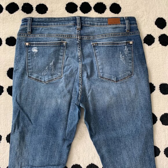 Judy Blue Mid Rise Dark Wash Distressed Stretch Denim Skinny Jeans - Picture 5 of 13